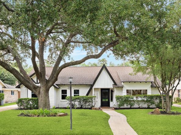 10038 Locke Lane, Houston TX 77042