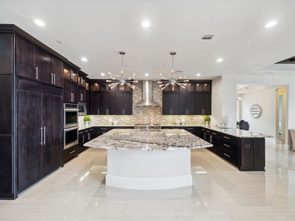 38 Enclave Manor Drive, Sugar Land TX 77479