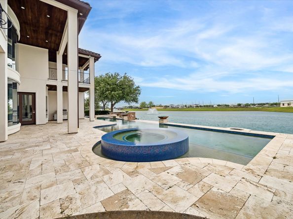 38 Enclave Manor Drive, Sugar Land TX 77479