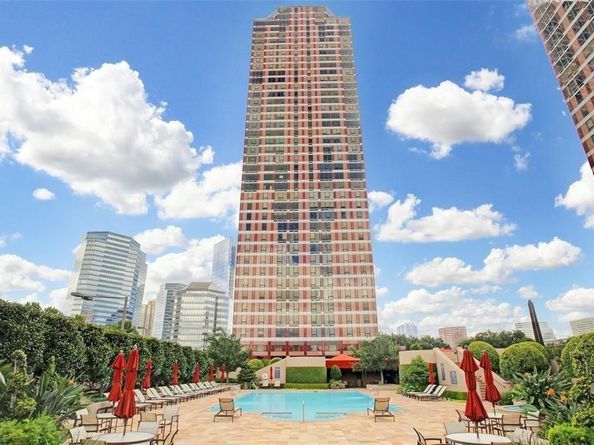 5110 San felipe 151W, Houston TX 77056