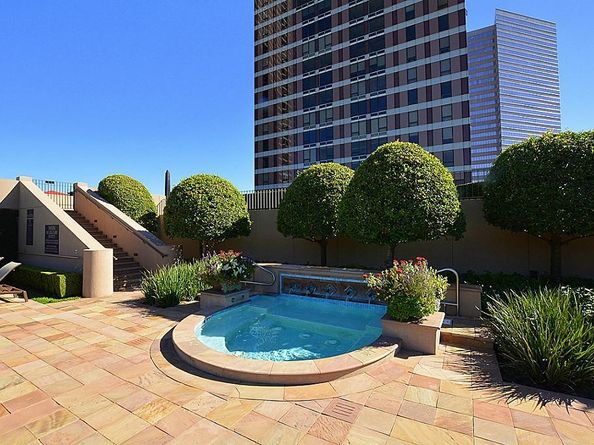 5110 San felipe 151W, Houston TX 77056