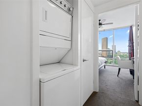 5110 San felipe 151W, Houston TX 77056