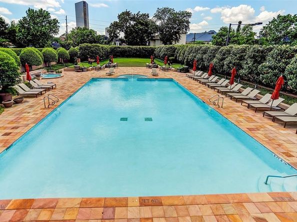 5110 San felipe 151W, Houston TX 77056