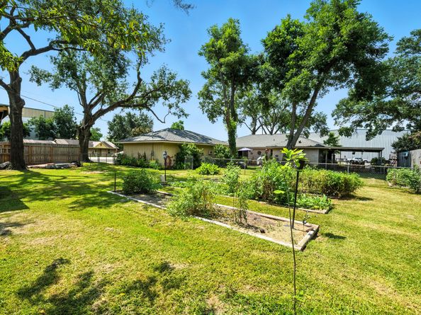 8302 Hillmont Street, Houston TX 77040