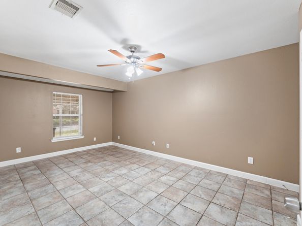 5647 Belmark Street, Houston TX 77033