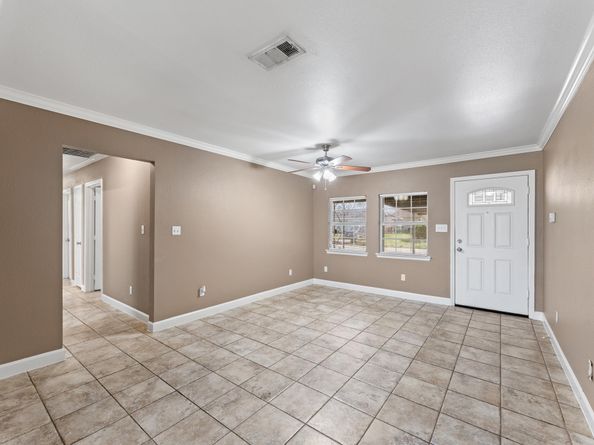 5647 Belmark Street, Houston TX 77033