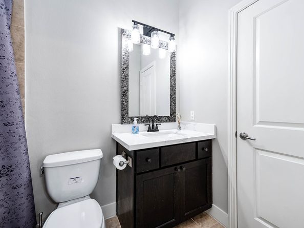 4235 Feagan Street, Houston TX 77007
