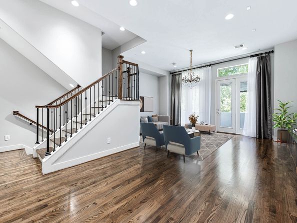 4235 Feagan Street, Houston TX 77007