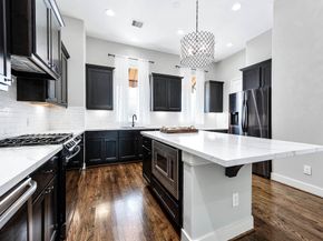 4235 Feagan Street, Houston TX 77007