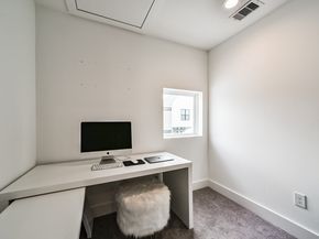 2827 Decker Place, Houston TX 77003