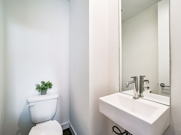 2827 Decker Place, Houston TX 77003