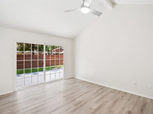 35 Woodelves Place, The Woodlands TX 77381