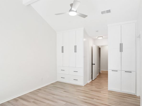 35 Woodelves Place, The Woodlands TX 77381
