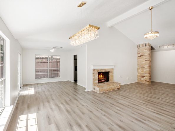35 Woodelves Place, The Woodlands TX 77381