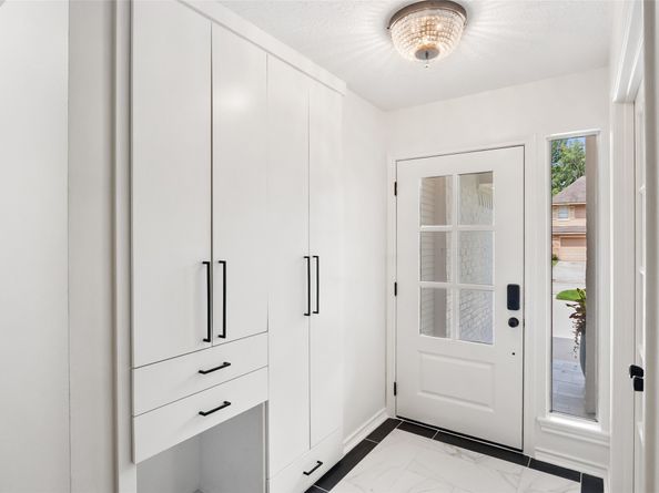 35 Woodelves Place, The Woodlands TX 77381