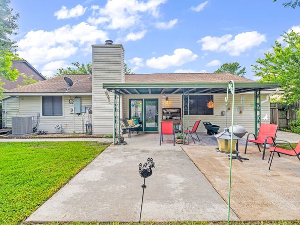 6630 Inwood West Drive, Houston TX 77088