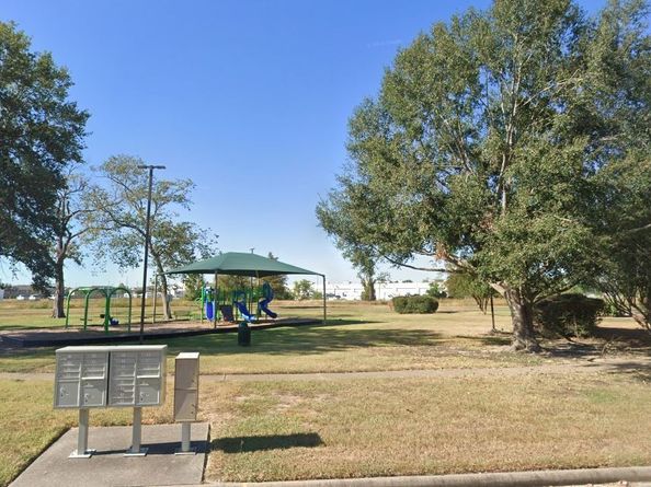 5134 Breckenridge Drive, Houston TX 77066