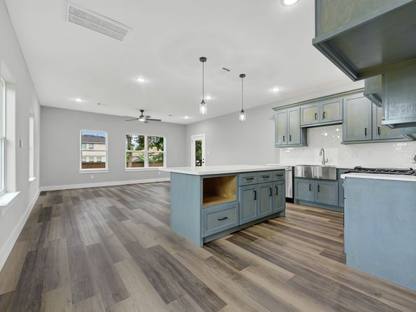 5134 Breckenridge Drive, Houston TX 77066
