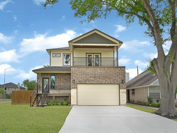 5134 Breckenridge Drive, Houston TX 77066