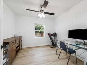 716 E 40th Street, Houston TX 77022