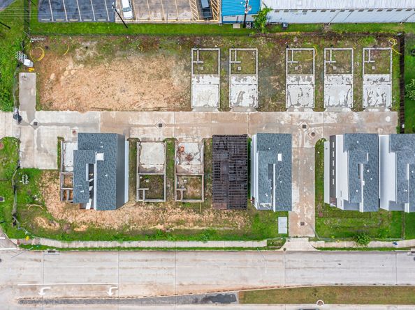 302 W Hamilton Street, Houston TX 77091