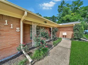 115 E Thornton Road, Houston TX 77022