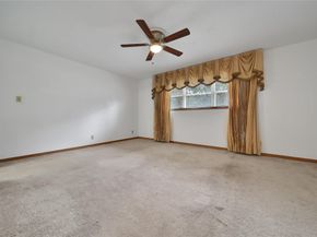 115 E Thornton Road, Houston TX 77022