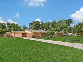 115 E Thornton Road, Houston TX 77022