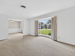 5507 Valkeith Drive, Houston TX 77096