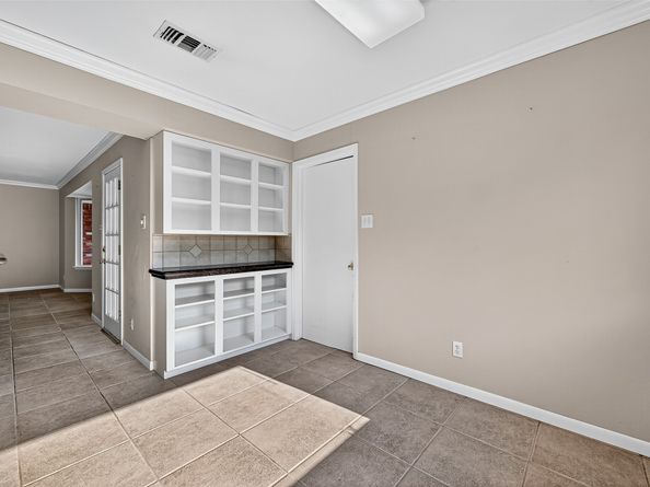 5507 Valkeith Drive, Houston TX 77096