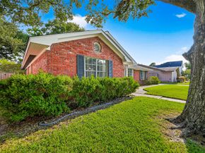 5507 Valkeith Drive, Houston TX 77096