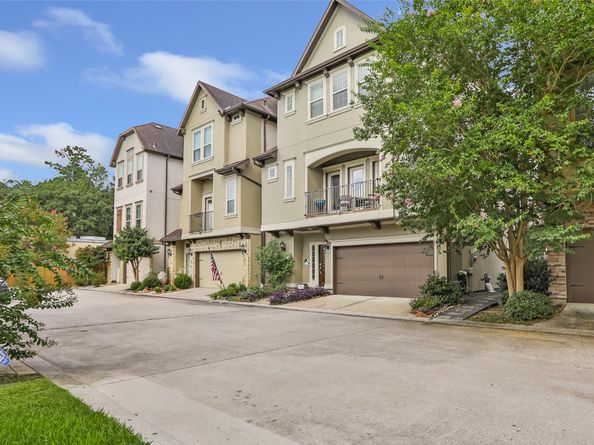 2705 Kings Retreat Circle, Kingwood TX 77345