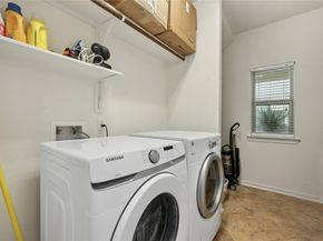 79 S Sawbridge Circle, Spring TX 77389
