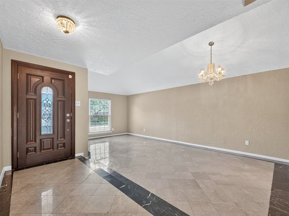13234 Sherwood Oaks Drive, Houston TX 77015