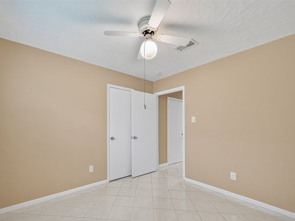 13234 Sherwood Oaks Drive, Houston TX 77015
