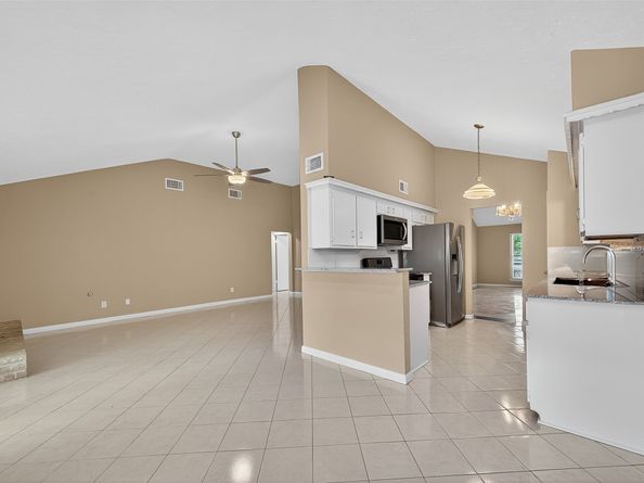 13234 Sherwood Oaks Drive, Houston TX 77015