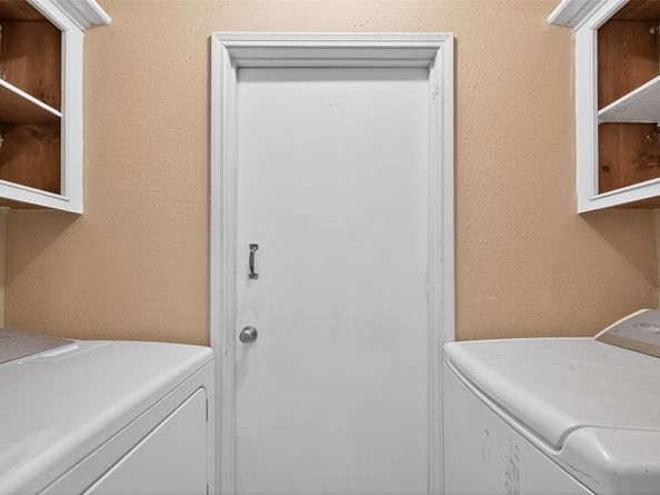 13234 Sherwood Oaks Drive, Houston TX 77015