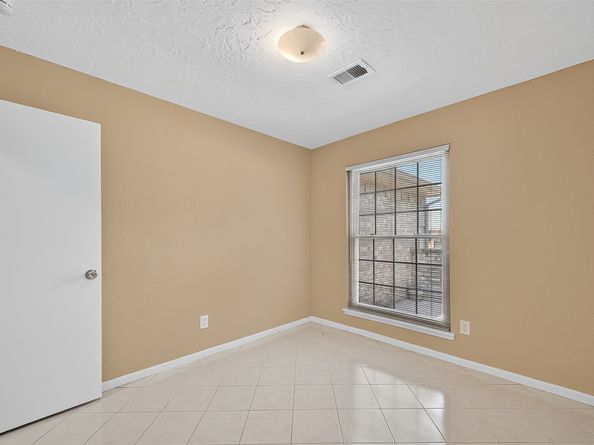 13234 Sherwood Oaks Drive, Houston TX 77015