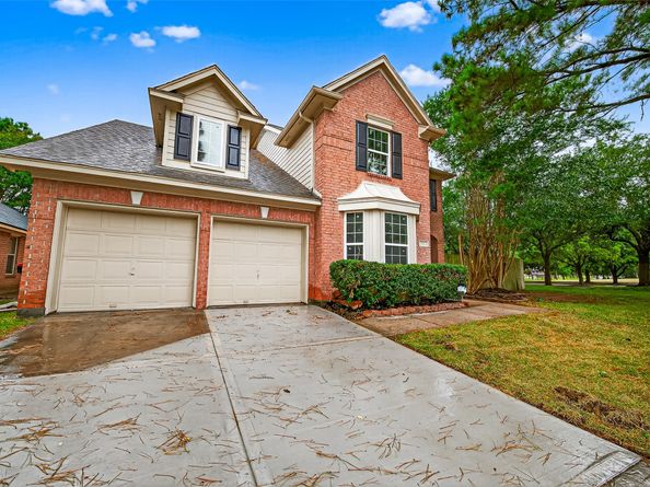 15611 Garden Bend Circle, Cypress TX 77433
