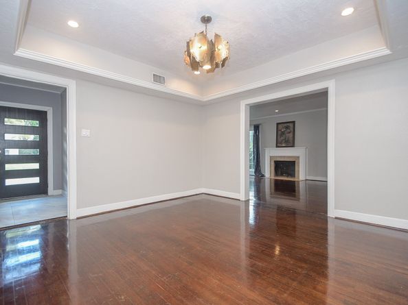 3328 Southmore Boulevard, Houston TX 77004