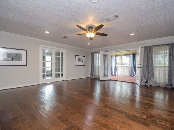 3328 Southmore Boulevard, Houston TX 77004