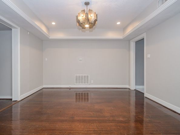 3328 Southmore Boulevard, Houston TX 77004