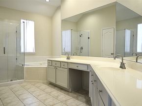 218 Heathbrook Lane, Houston TX 77094