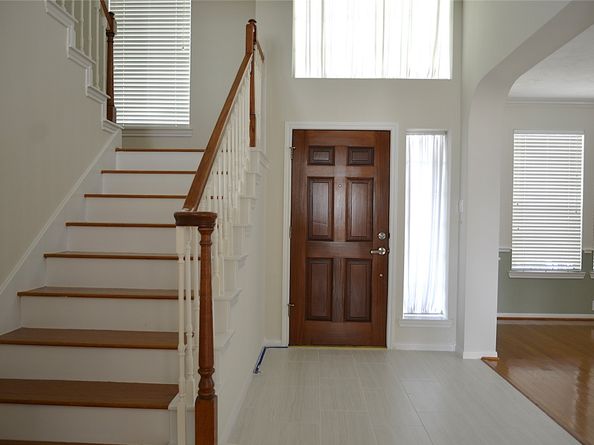 218 Heathbrook Lane, Houston TX 77094