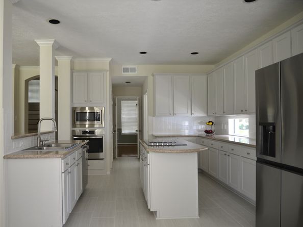 218 Heathbrook Lane, Houston TX 77094