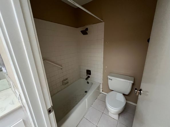 168 Litchfield Lane, Houston TX 77024