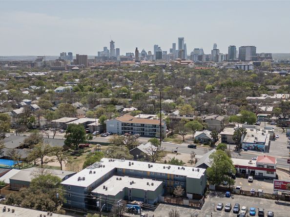 3815 Guadalupe Street 305, Austin TX 78751