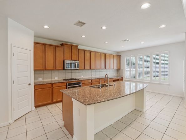 5422 Belle Manor Lane, Sugar Land TX 77479