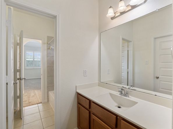 5422 Belle Manor Lane, Sugar Land TX 77479
