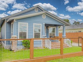 803 Vincent Street, Houston TX 77009